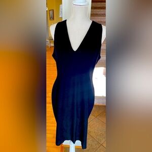 Eva Chun vintage designer black wool v neckdress- Size 8